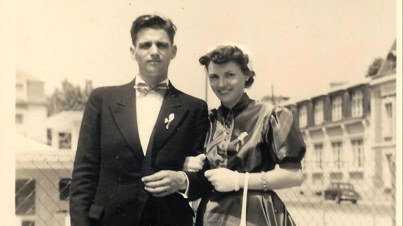 LEON NEIMAD : Louis